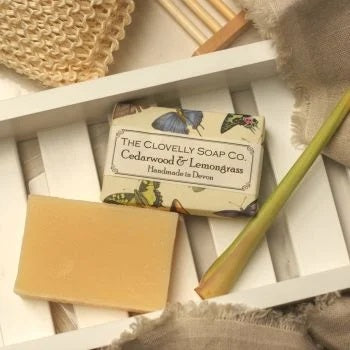 100g Handmade Clovelly Soap - Cedarwood & Lemongrass