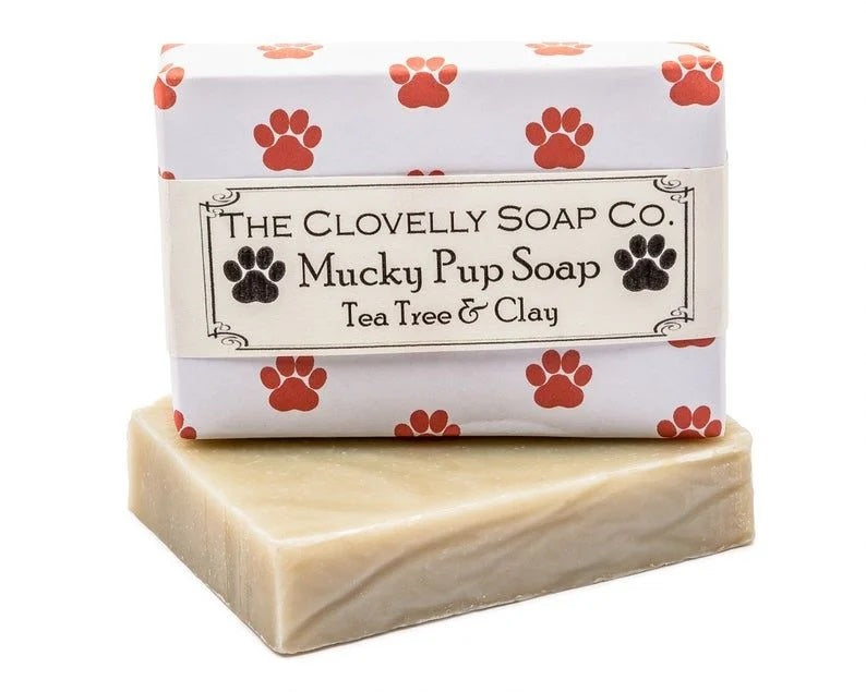 Handmade Clovelly Mucky Pup Soap & Biscuit Gift Set
