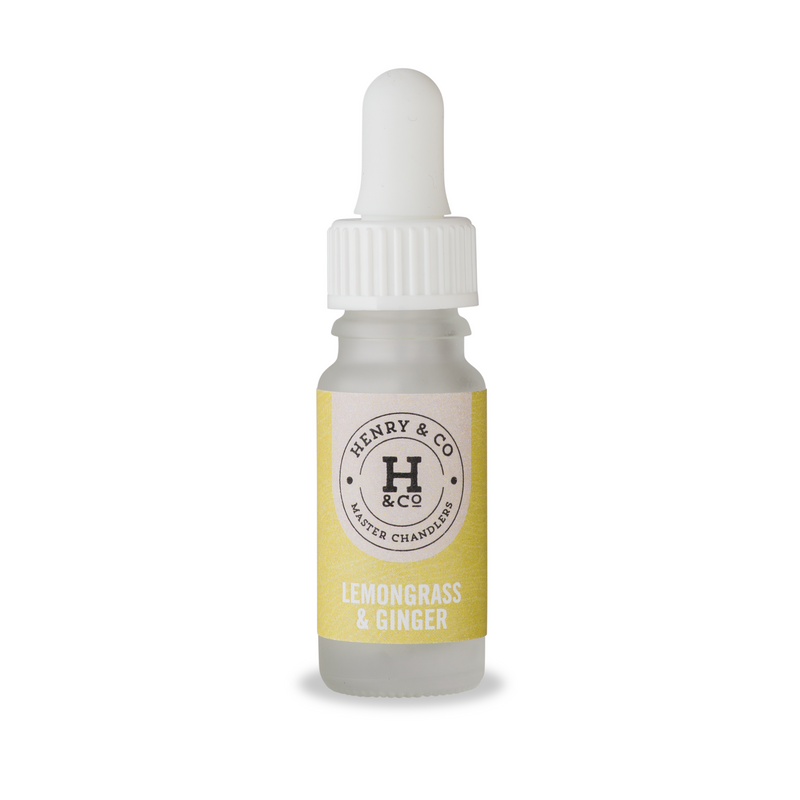 Henry & Co Lemongrass & Ginger Fragrance Oil bottle close-up