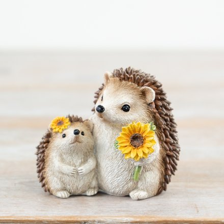 Mum & Baby Hedgehog Decor, 8cm