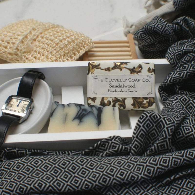 100g Handmade Clovelly Soap - Sandalwood & Bergamot